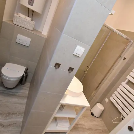 Zagraby Apartment